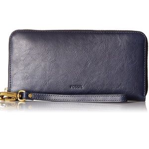 🧡 NWOT Fossil Emma Large Zip wristlet 🧡